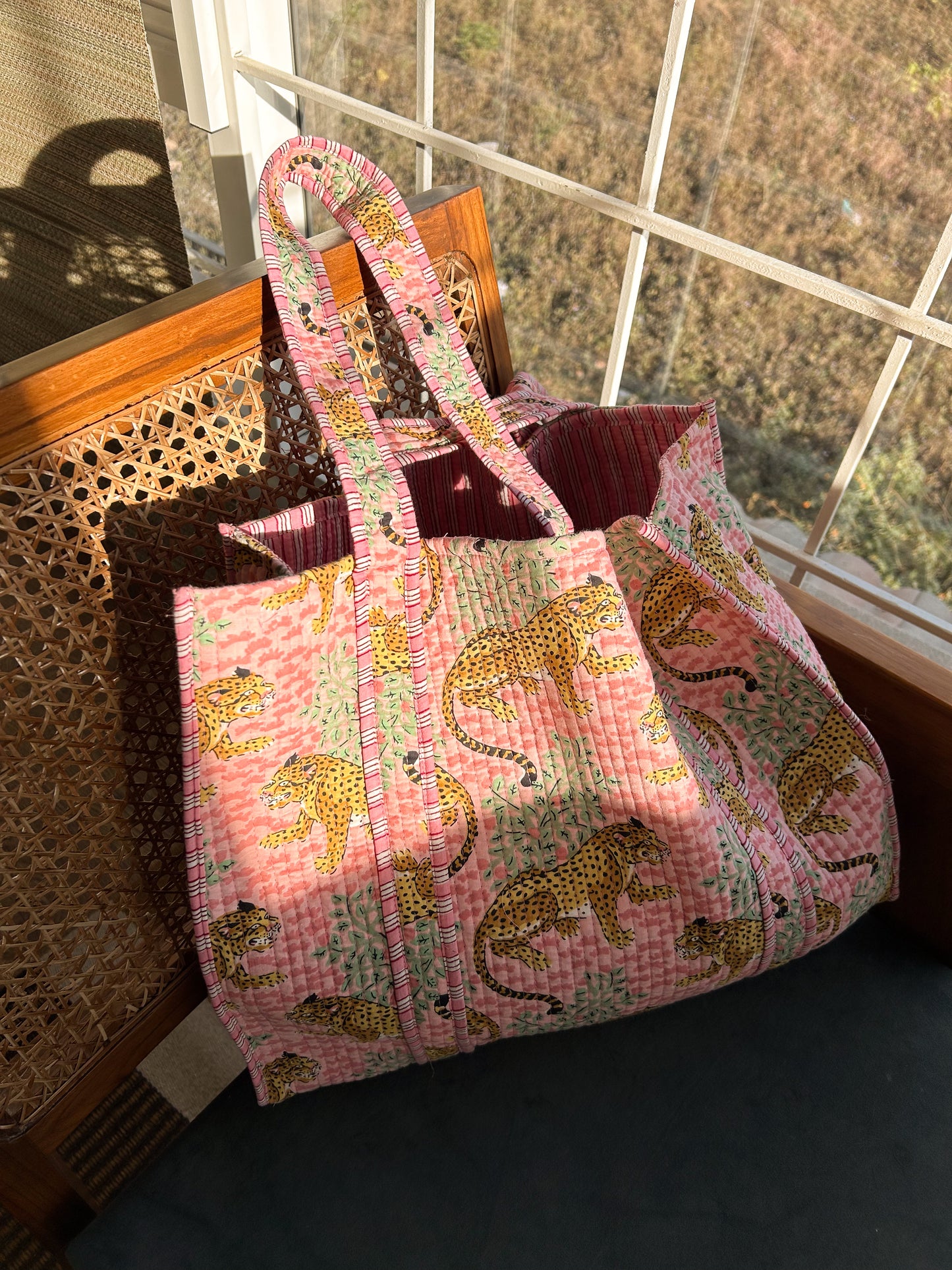 Pink Sabor Tote Bag