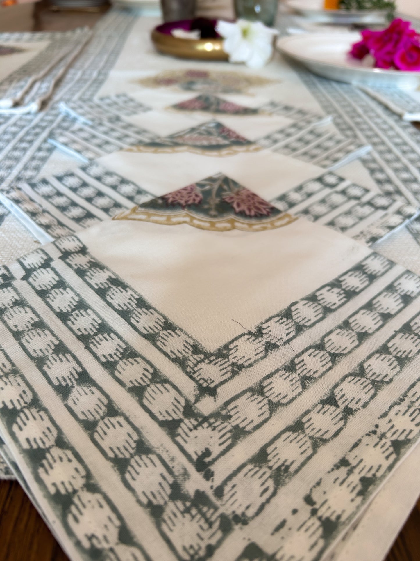 Maharani Bagh Table Mat Set