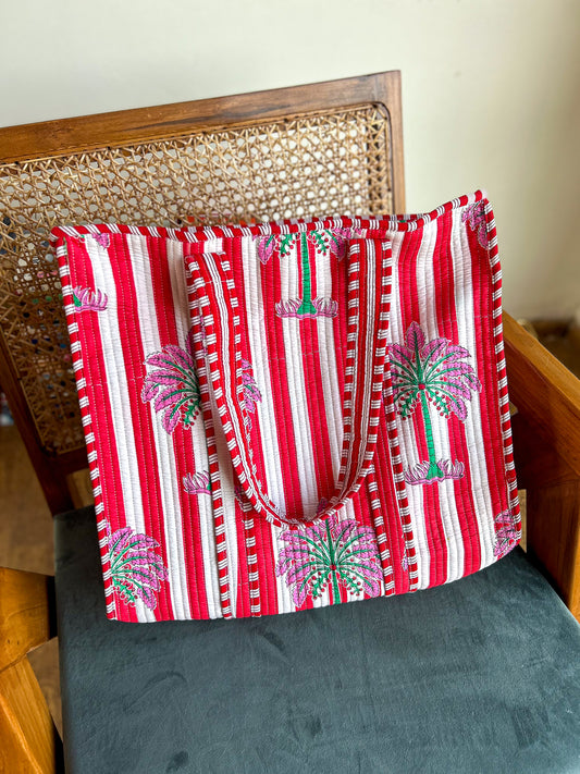 Graphic Palm Striped Zipper Tote in Red