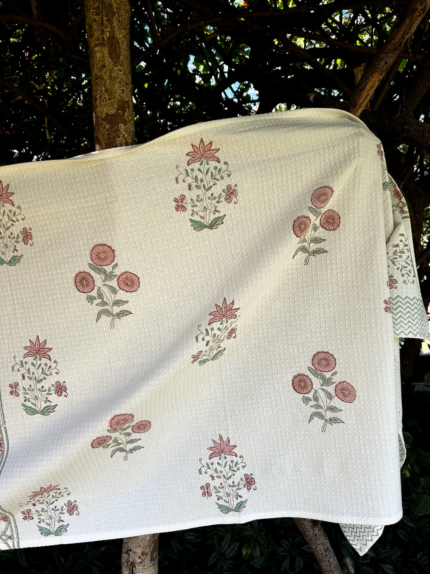 Garden Trellis Bath Towel