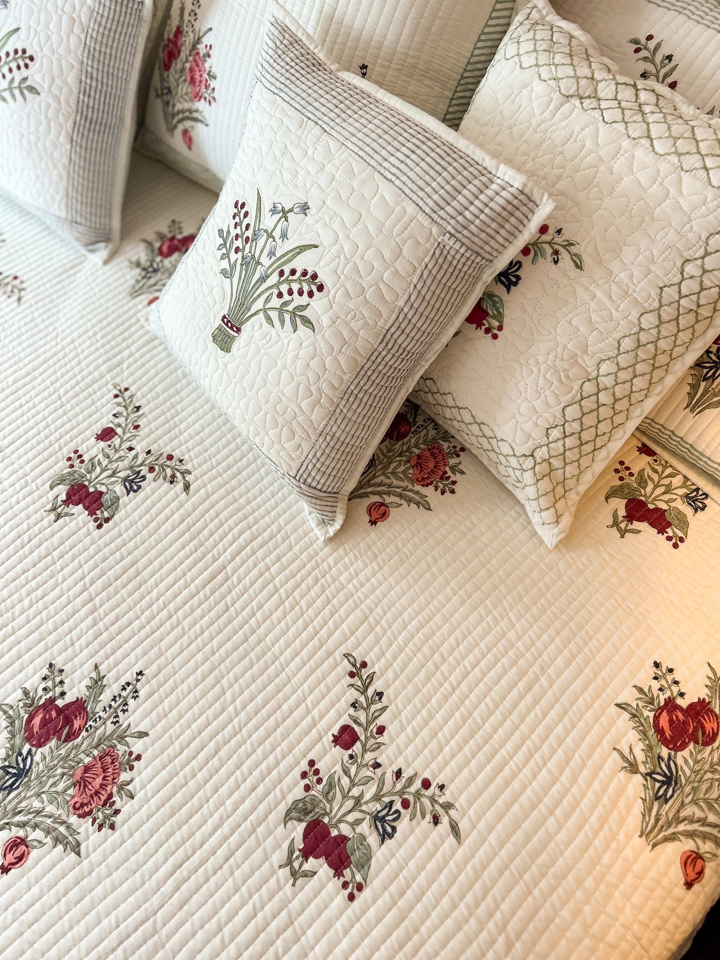 Pomegranate Quilted Bed Set